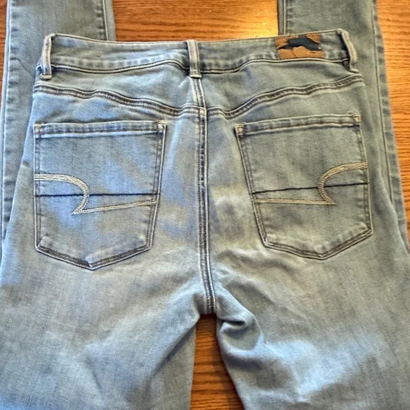 American Eagle Outfitters Light Blue Skinny Jeans - Picture 4 of 4